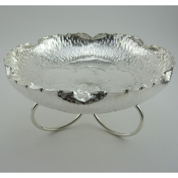 Set of Six Round Silver Plated Napkin Rings in Blue Silk Lined Box (c.1895)