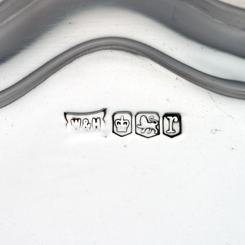 Good Looking Silver Art Deco Style Hand Mirror (c.1932)