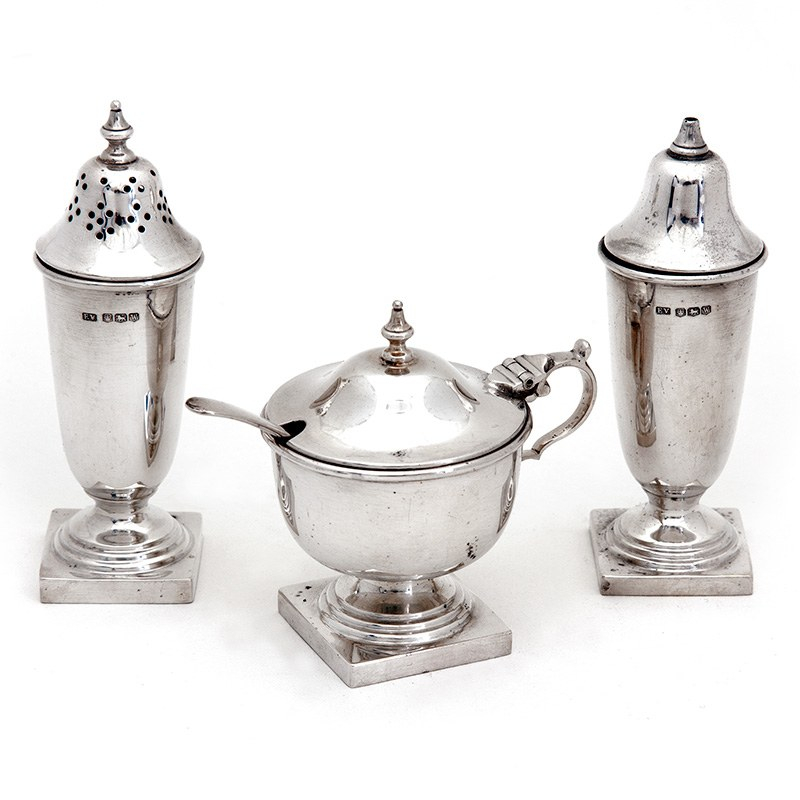 Unusual Victorian Silver Plated Revolving Double Section Lidded Dish c.1880