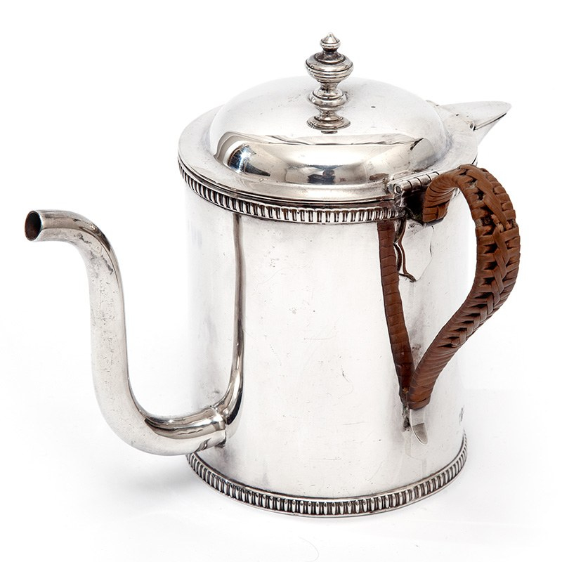Edwardian Silver Claret Jug with Plain Mount and Clear Glass Body (1902)